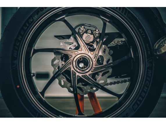 pho_pp_mon_61710960000_wave_brake_disc_detail__sall__awsg__v1