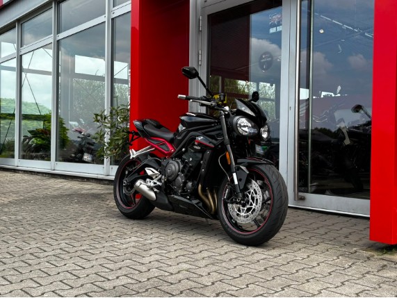 TRIUMPH Street Triple R 765 Low, 0017537