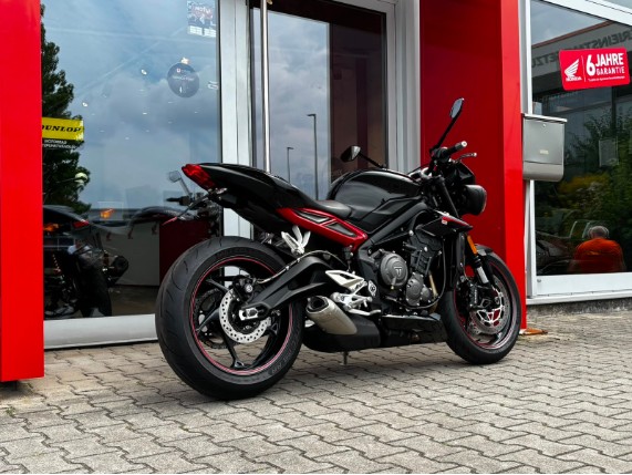 TRIUMPH Street Triple R 765 Low, 0017537