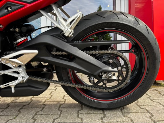 TRIUMPH Street Triple R 765 Low, 0017537