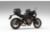 24YM_CB650R_Studio_08HME-MKY-CBCOM