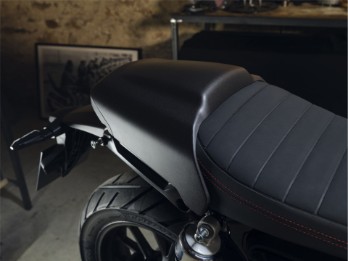 Soziussitzabdeckung grau GB350