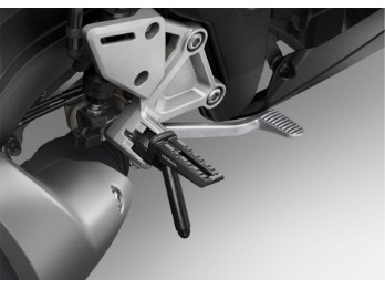 Fahrerfußrasten CB 1000 Hornet