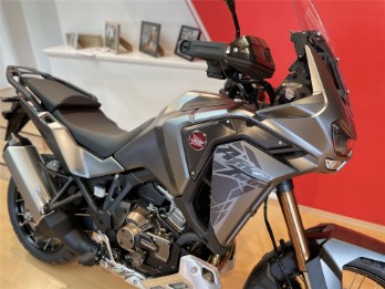 AFRICA TWIN 1100 AD DCT