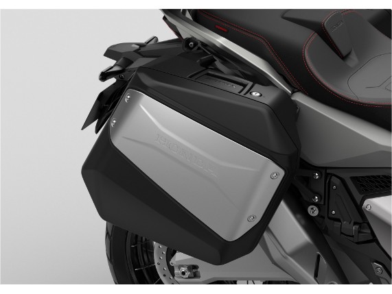 08HME-MKT-TRS_honda_XADV750
