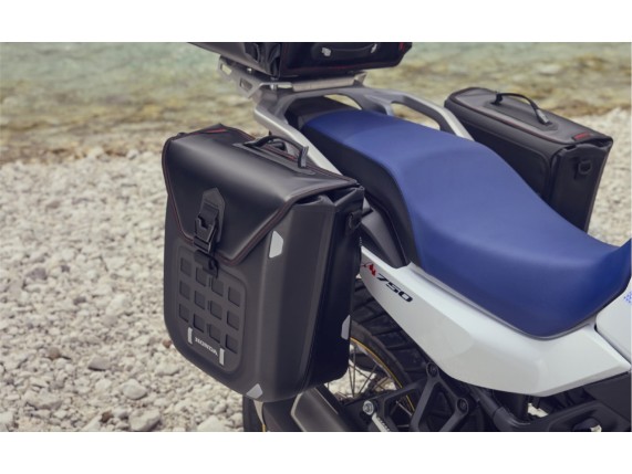 08L73-MLC-D31_honda xl750 Seitentasche rechts