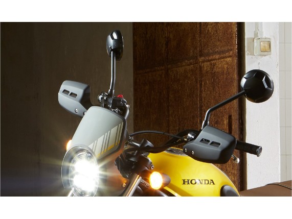 08P70-K3S-JB0_Handprotektoren_schwarz_CL500