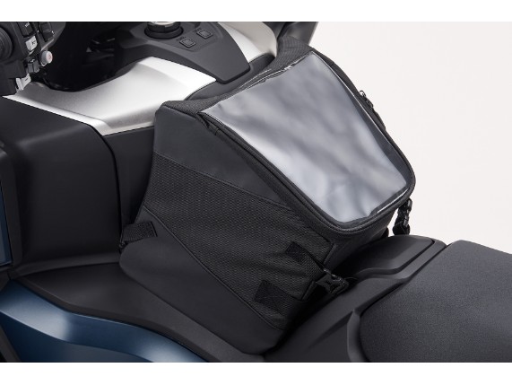 21YM_FORZA750_17M_CONSOLE_BAG-08L79-MKT-D00