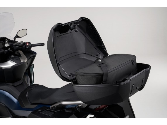 21YM_FORZA750_PB-417M_TOPBOX_OPEN_03