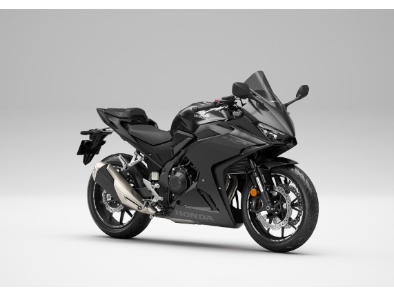 24YM_CBR500R_Studio_08HME-MLR-RAZB