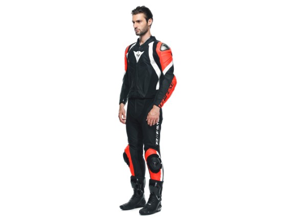 AHOVFL_DAINESE22M.00005CT_SN006941_CLOSEUP02-1920x0_JYRPQM