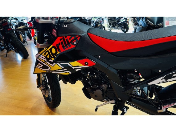 APRILIA SX125 SUPERMoto, 0005991