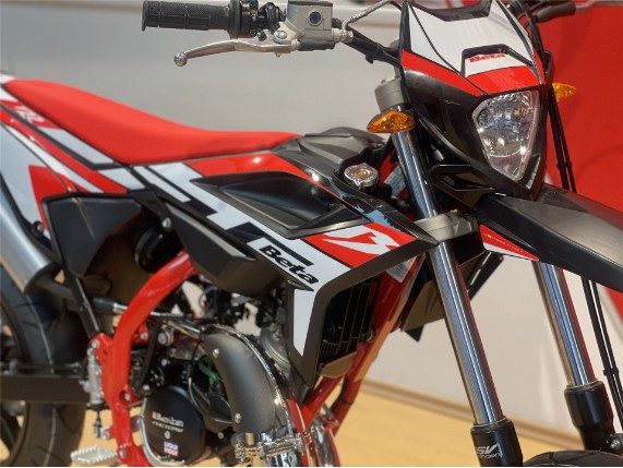 Beta RR50 Supermotard Sport 23 im Motocross Enduro Shop MXC GmbH