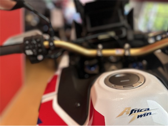 HONDA AFRICA TWIN 1100 AD ES Schalt, 0005753