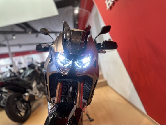 HONDA AFRICA TWIN 1100 AD ES Schalt, 0005902