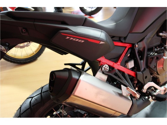 HONDA AFRICA TWIN 1100 AL Schalter, JH2SD08A2LK001614