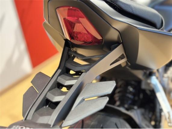 HONDA CB 650 R, 0005568