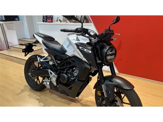 HONDA CB125R, 0005679