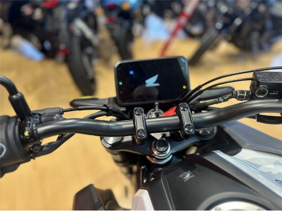 HONDA CB125R, 0005679