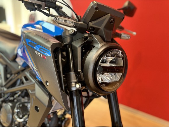 HONDA CB125R, 0005693