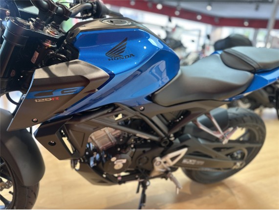 HONDA CB125R, 0005693
