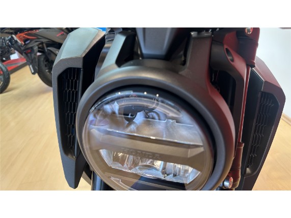 HONDA CB125R, 0005693