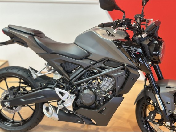 HONDA CB125R, 0005994