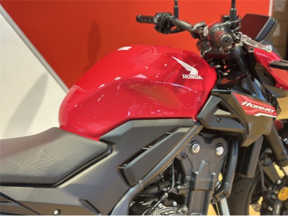 HONDA CB500F Hornet, 0005701