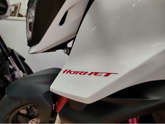HONDA CB750A Hornet, JH2RH12A8PK021843