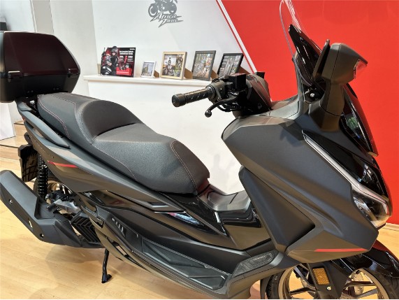 HONDA FORZA 125  Special Edition, 0005718