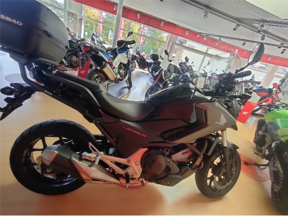 HONDA NC750X DCT, JH2RC90B7LK404143
