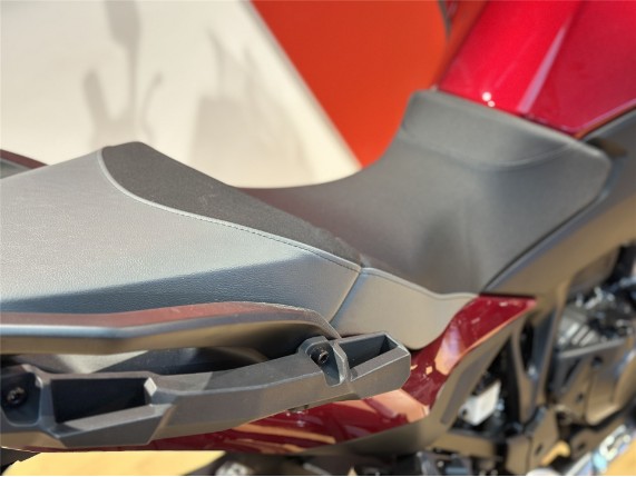 HONDA NT1100, 0005608