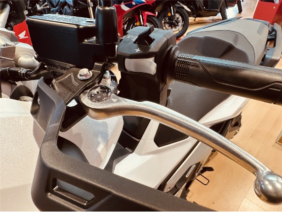 HONDA X-ADV750, 0005899