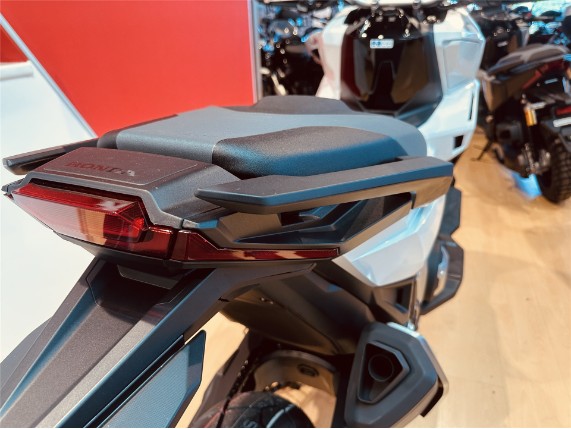 HONDA X-ADV750, 0005899