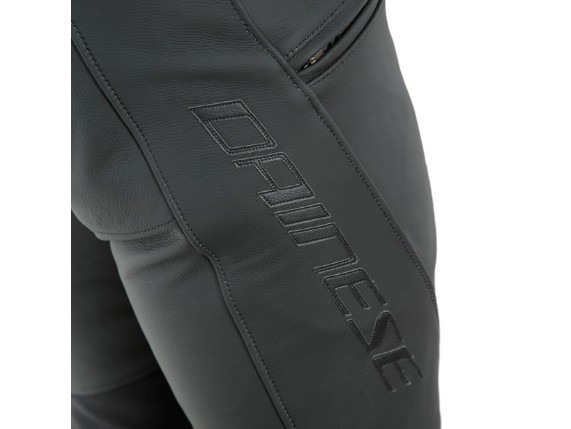 pony-3-leather-pants (2)