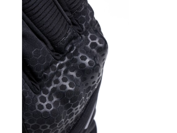 QAIYKN_2018100005_001_7-1920x0_EEZYVO