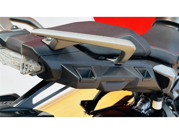 Yamaha TRACER 900, 0005765