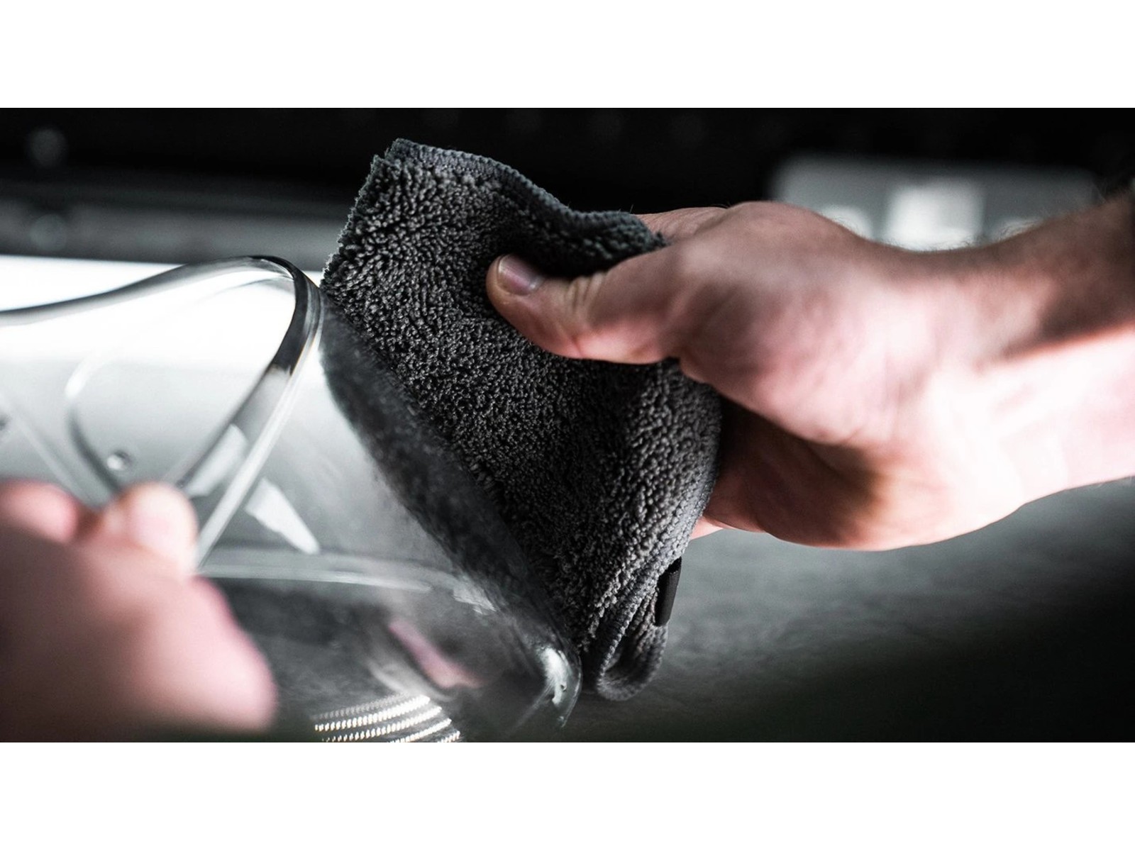 Care and cleaning set for helmets