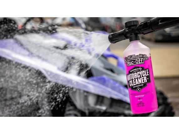 01-Motorycycle-Cleaner-PDP-Highlight_7df446b7-ed65-41c3-8ebb-322508273465_950x_crop_center@2x