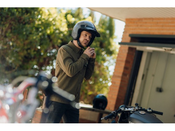 13 11 028 5, HELM SHOEI J