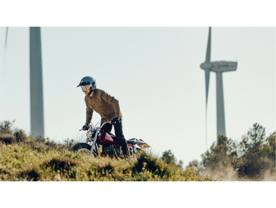 13 11 100 5, HELM SHOEI J