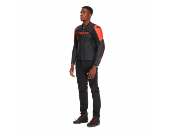 15300031-P75-52, JACKE DAINE