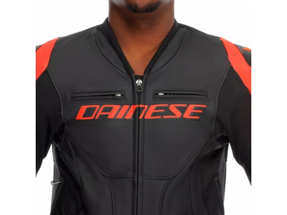 15300031-P75-52, JACKE DAINE