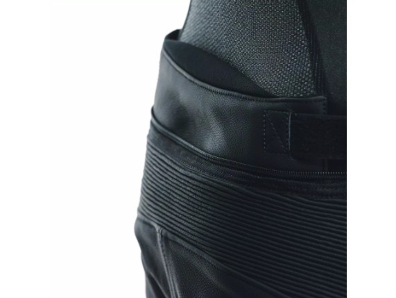 15500003-631-52, STIEFELHOSE DAINE