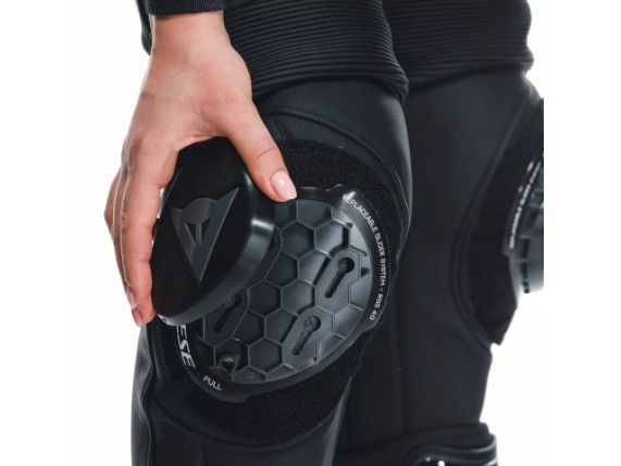 15500006-631-42, STIEFELHOSE DAINE