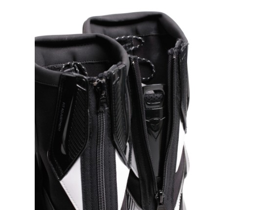 17900086-N32-43, STIEFEL DAINE