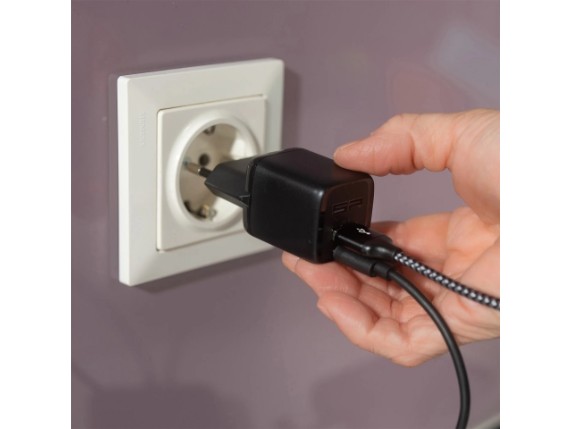 688132-00-001-EH, LADEGERÄT SP WALLCHARGER 30W EU