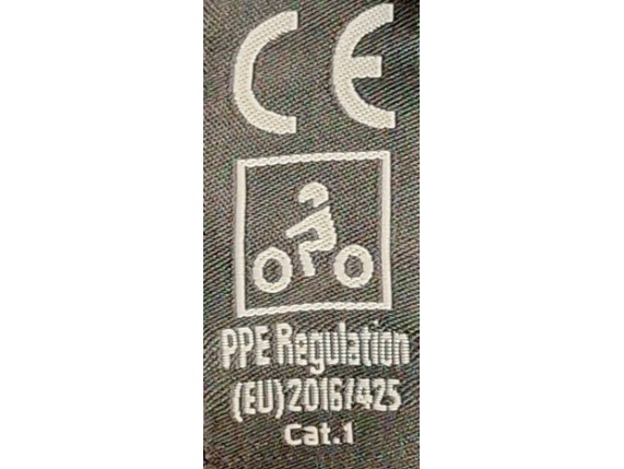 ab822984b07f4041b01a02510d674e78