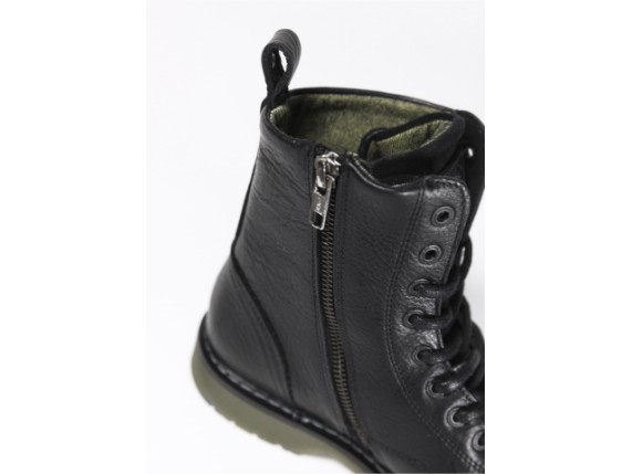 JDB1082-39, STIEFEL JOHN DOE SIXTY LADY BUDAPEST