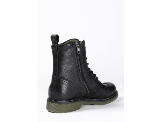 JDB1082-39, STIEFEL JOHN DOE SIXTY LADY BUDAPEST